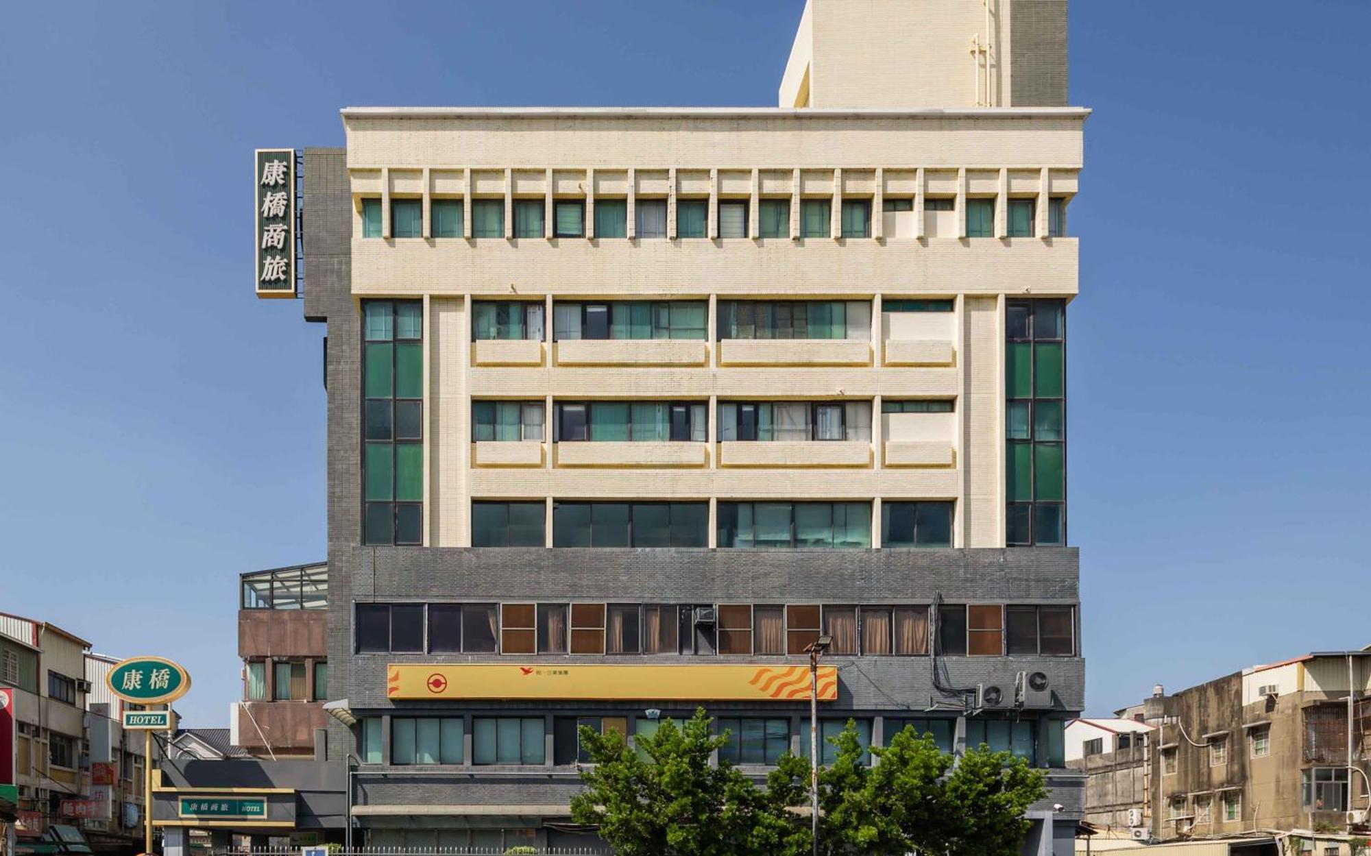 Kindness Hotel - Yuanlin Exteriör bild